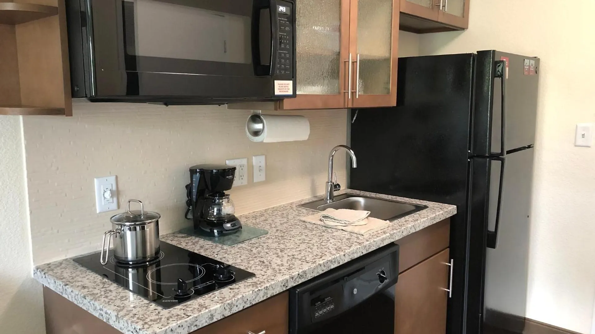 Hotel Candlewood Suites - Panama City Beach Pier Park By Ihg